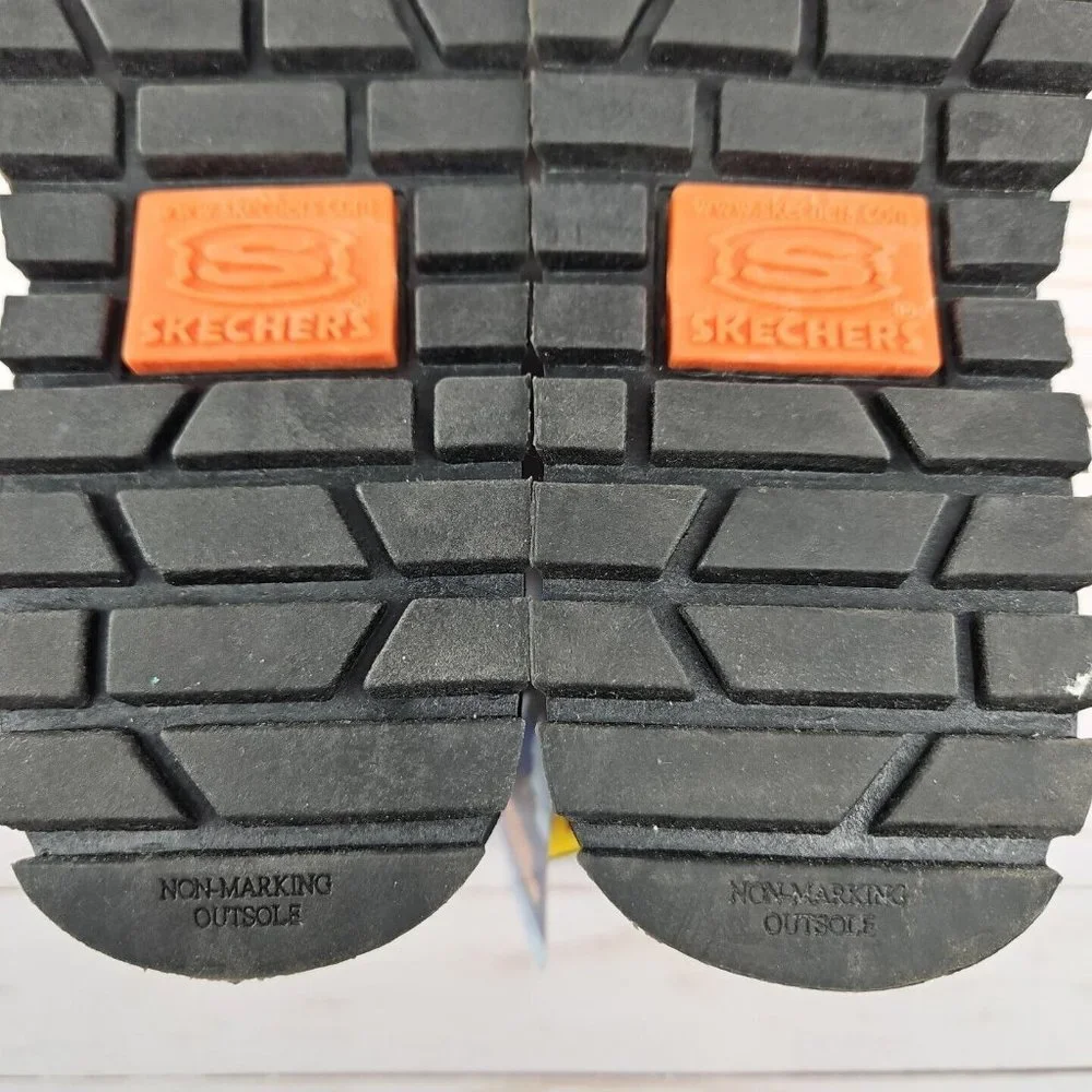 Skechers Youth Size 1 Black Chunky Leather‎ Sandals Platform Y2K 90s Grunge